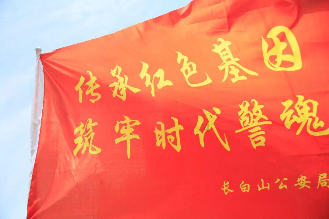 贵州发现一小镇，村民至今还穿着明朝服饰，保留600年前生活习俗